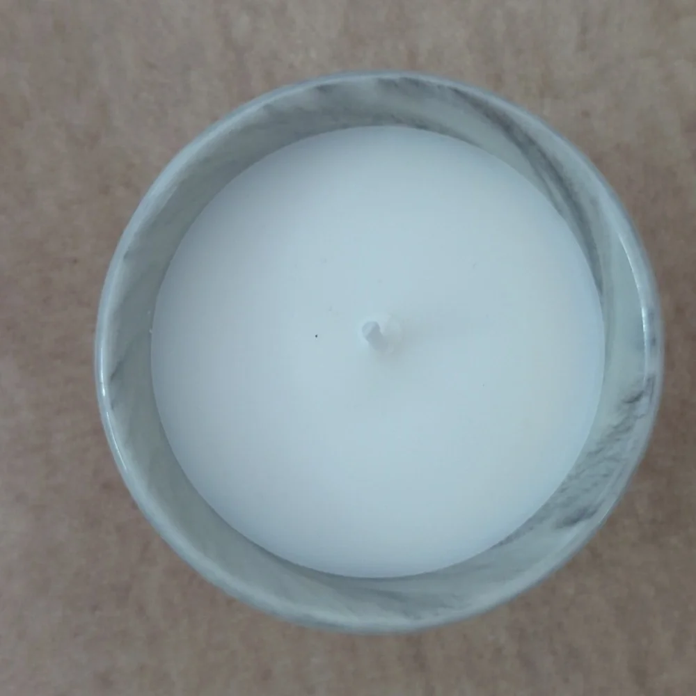 Housewarming Sandalwood Candle